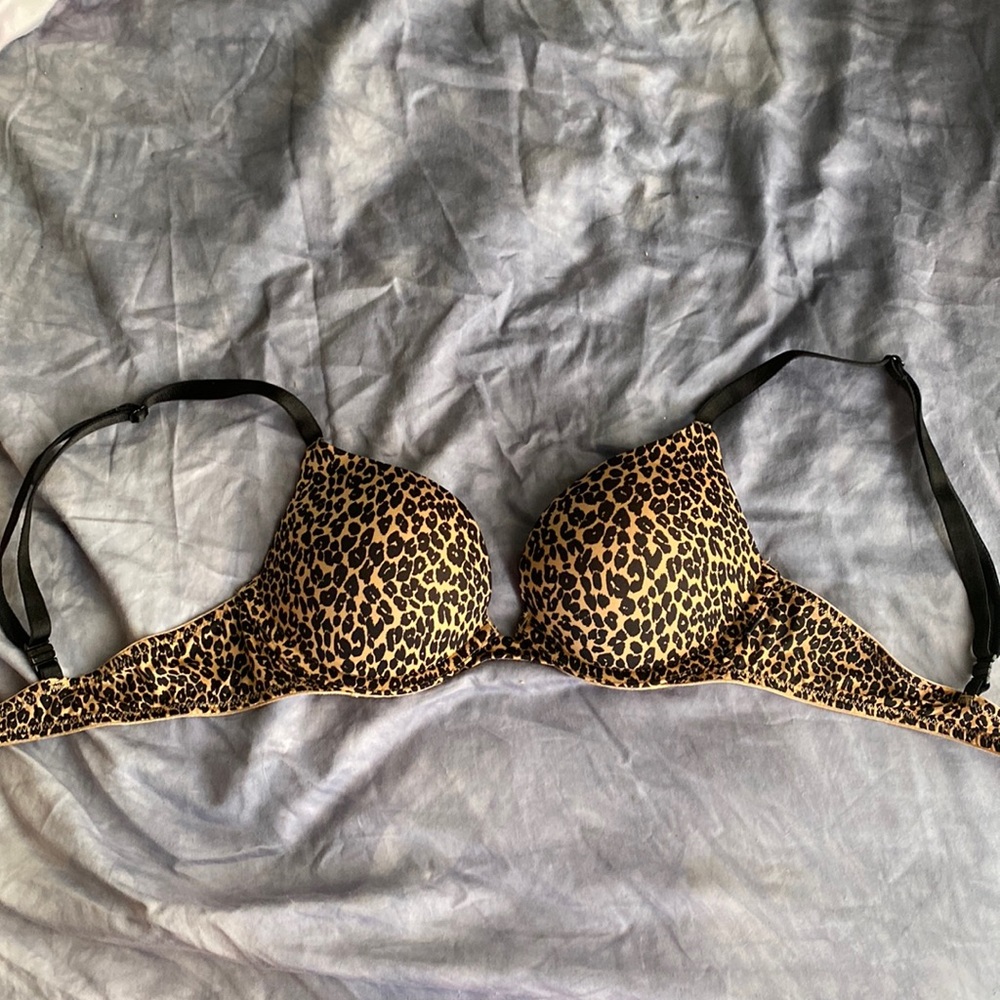 Victoria secret cheetah bra